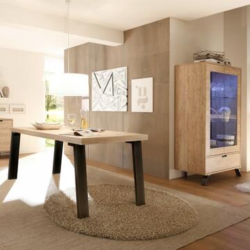 Tavolo da pranzo moderno Palma finitura legno Sherwood, 168x88