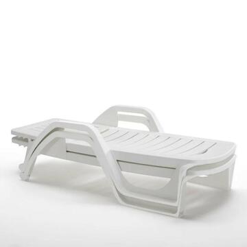 Lettino prendisole Zanzibar impilabile con braccioli in resina bianca